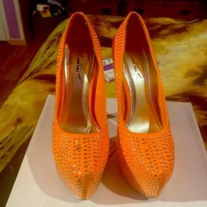 High heels size 7 and 6